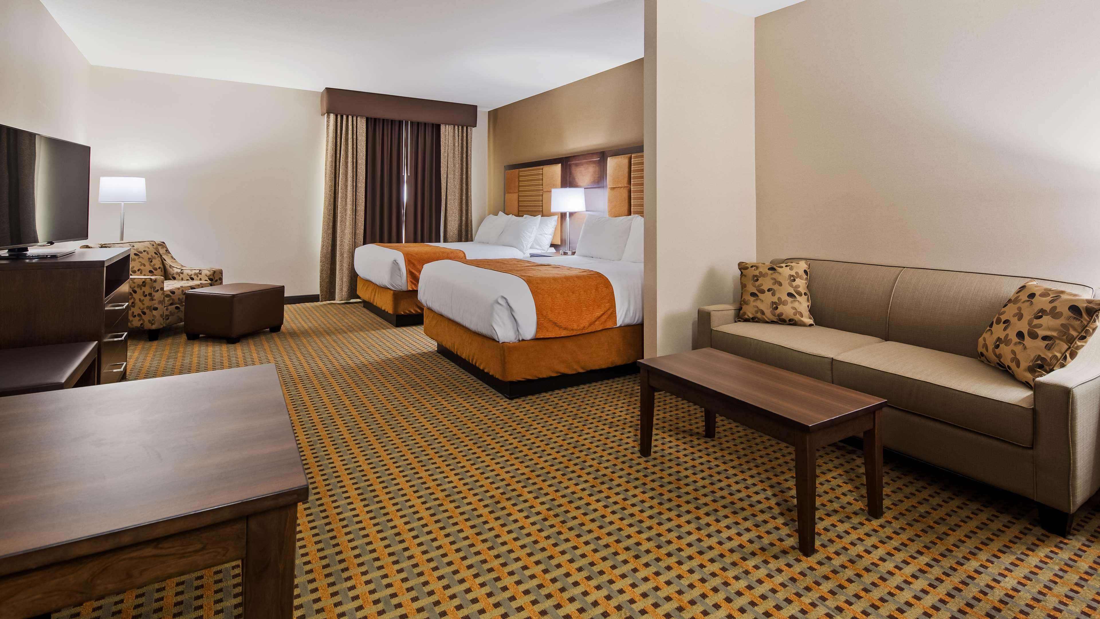 Best Western Plus Hinton Inn & Suites Zewnętrze zdjęcie