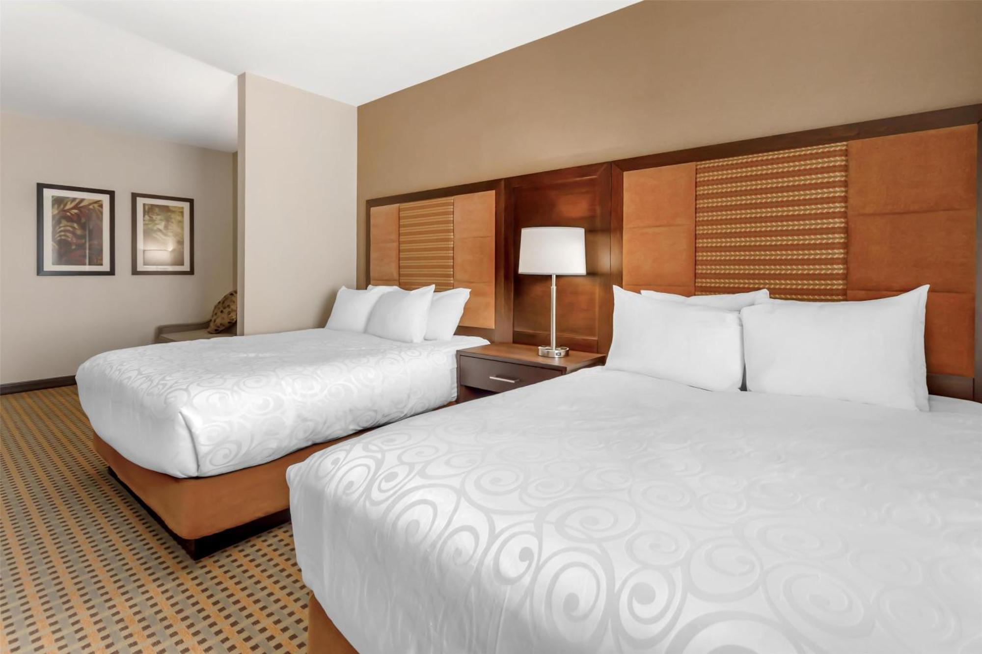 Best Western Plus Hinton Inn & Suites Zewnętrze zdjęcie
