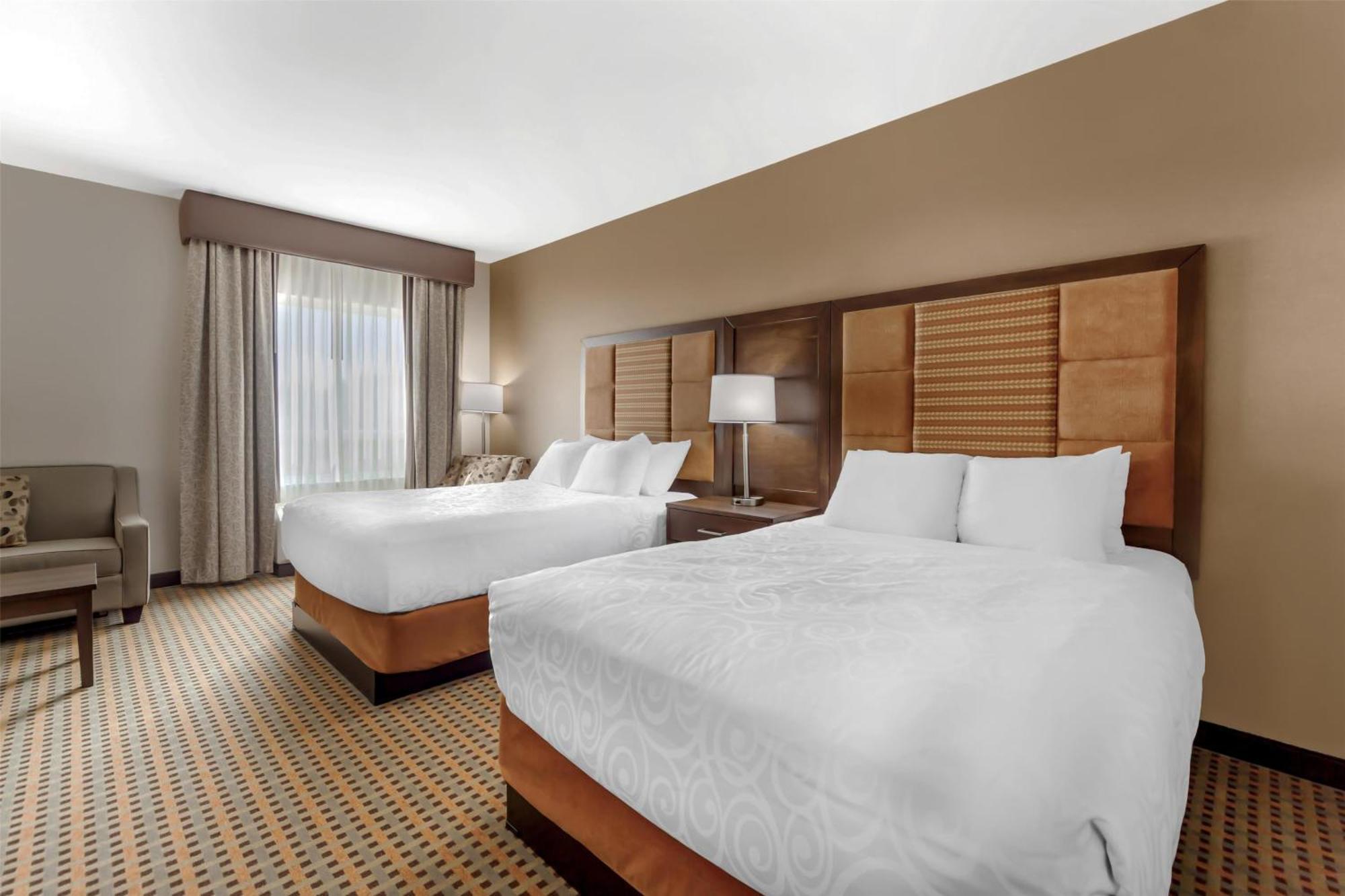 Best Western Plus Hinton Inn & Suites Zewnętrze zdjęcie