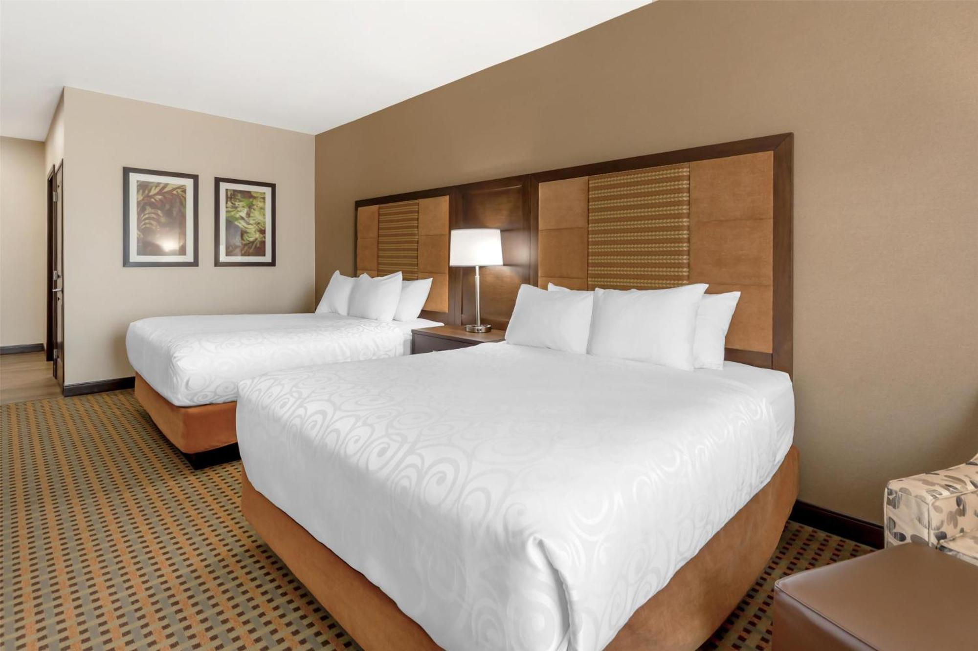 Best Western Plus Hinton Inn & Suites Zewnętrze zdjęcie