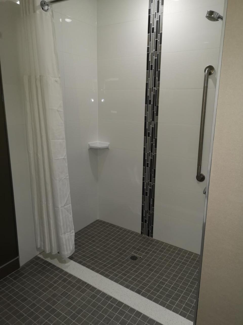 Best Western Plus Hinton Inn & Suites Zewnętrze zdjęcie